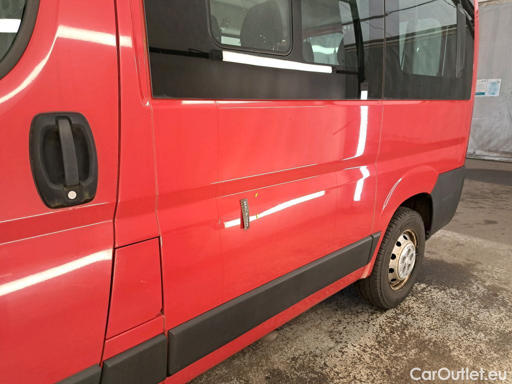  Peugeot  Boxer PEUGEOT  / 2014 / 4P / Combi 2.2 BLUEHDI 120 S&S 330 L1H1 ACCESS #7