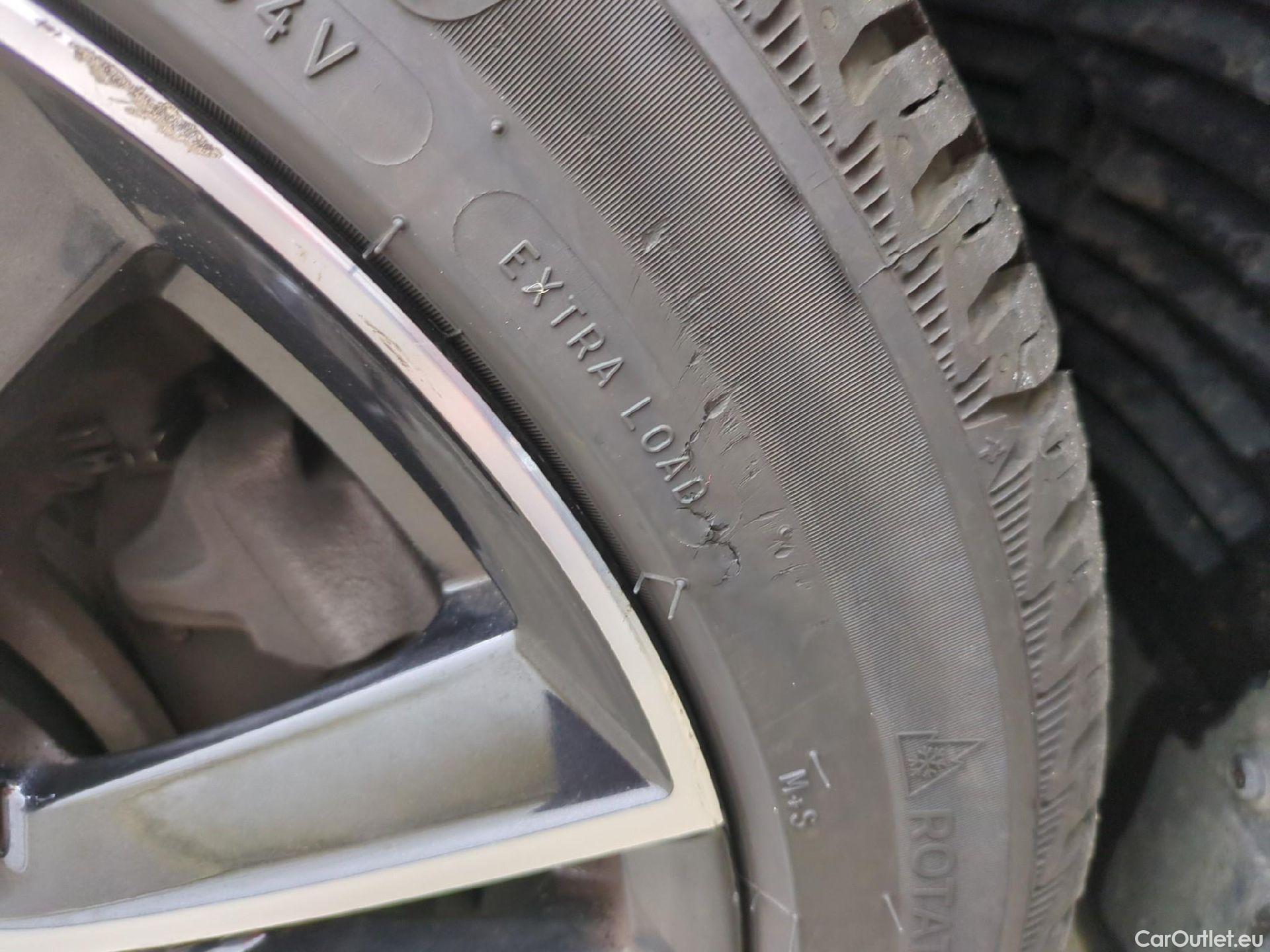  Peugeot  308  SW Allure 1.5 HDi 130CV BVA8 E6d #23