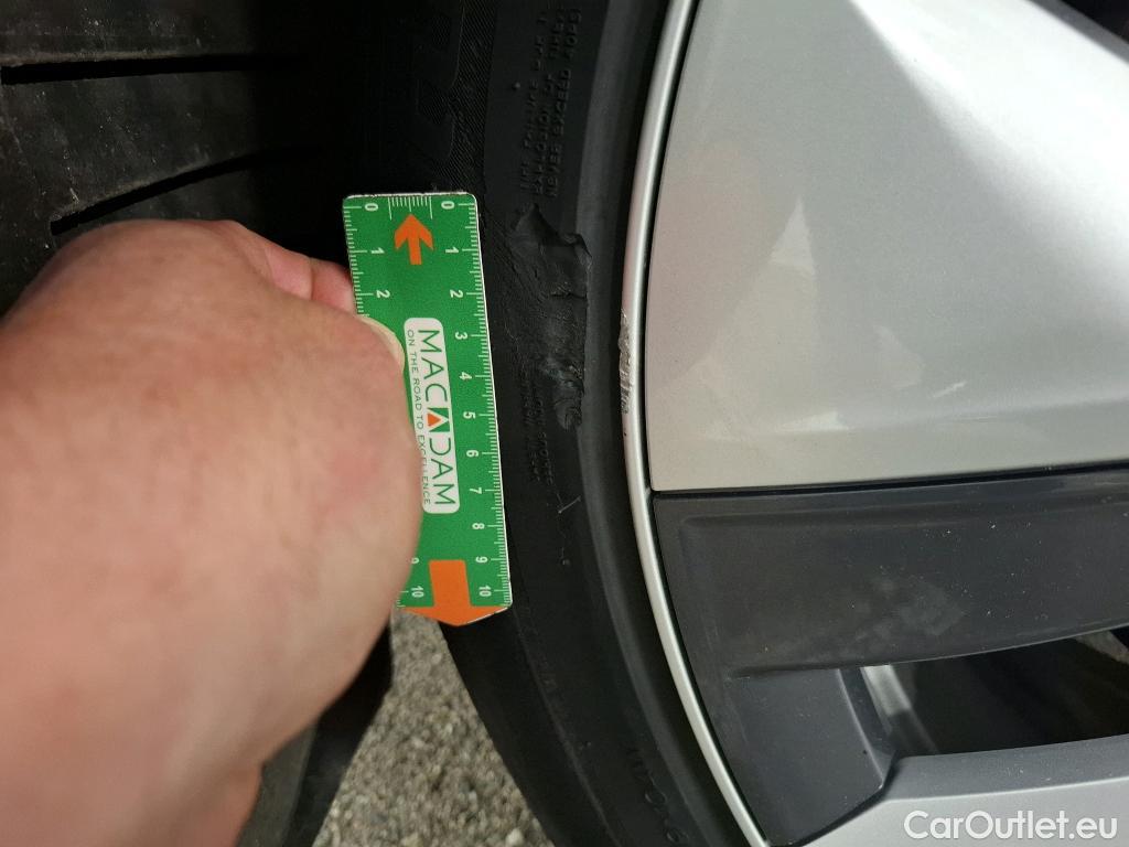  Tesla  Model Y TESLA  / 2021 / 5P / SUV RWD #7