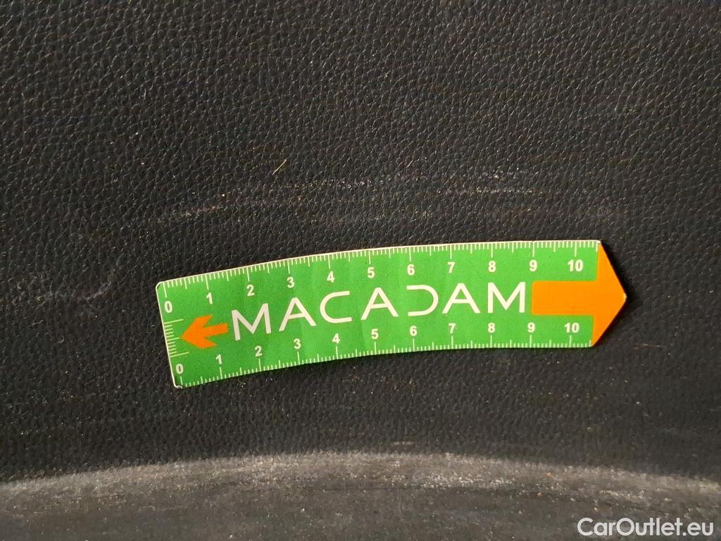  Toyota  RAV4 TOYOTA  Hybride / 2018 / 5P / SUV Hybride 2WD Dynamic Business Beyond Zero #102