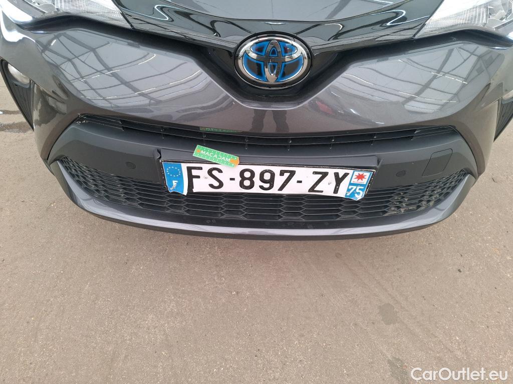  Toyota  C-HR TOYOTA  / 2016 / 5P / SUV 1.8 HYBRIDE 122 EDITION(SP) #36