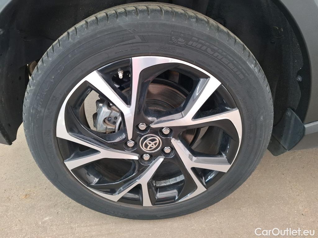  Toyota  C-HR TOYOTA  / 2016 / 5P / SUV 1.8 HYBRIDE 122 EDITION(SP) #11