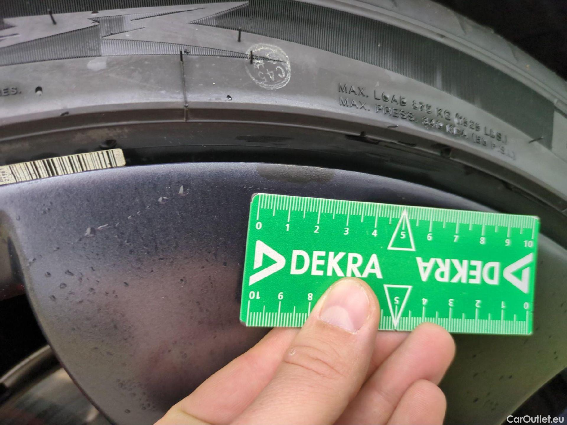  Tesla  Model Y TESLA  / 2020 / 5P / SUV Performance Dual Motor AWD #12