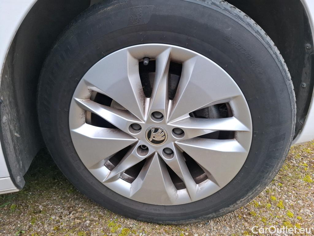  Skoda  Octavia  Berline Business 2.0 TDI 115CV BVM6 E6d #31