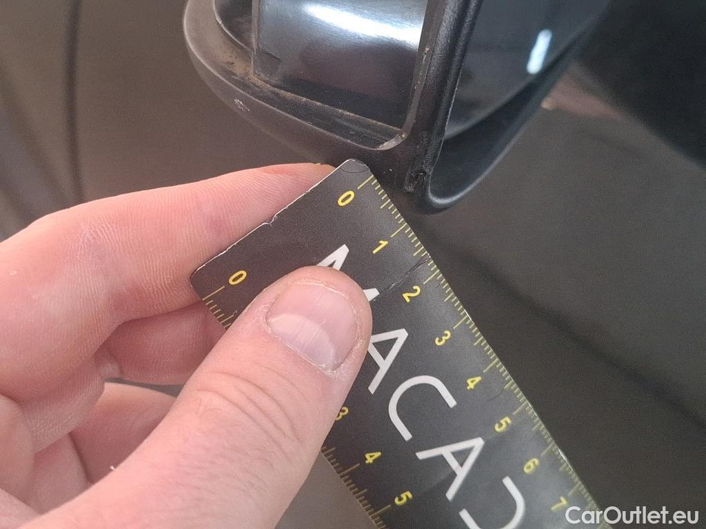  Toyota  C-HR TOYOTA  / 2016 / 5P / SUV 2.0 Hybride 184 Dynamic Business Beyond #3