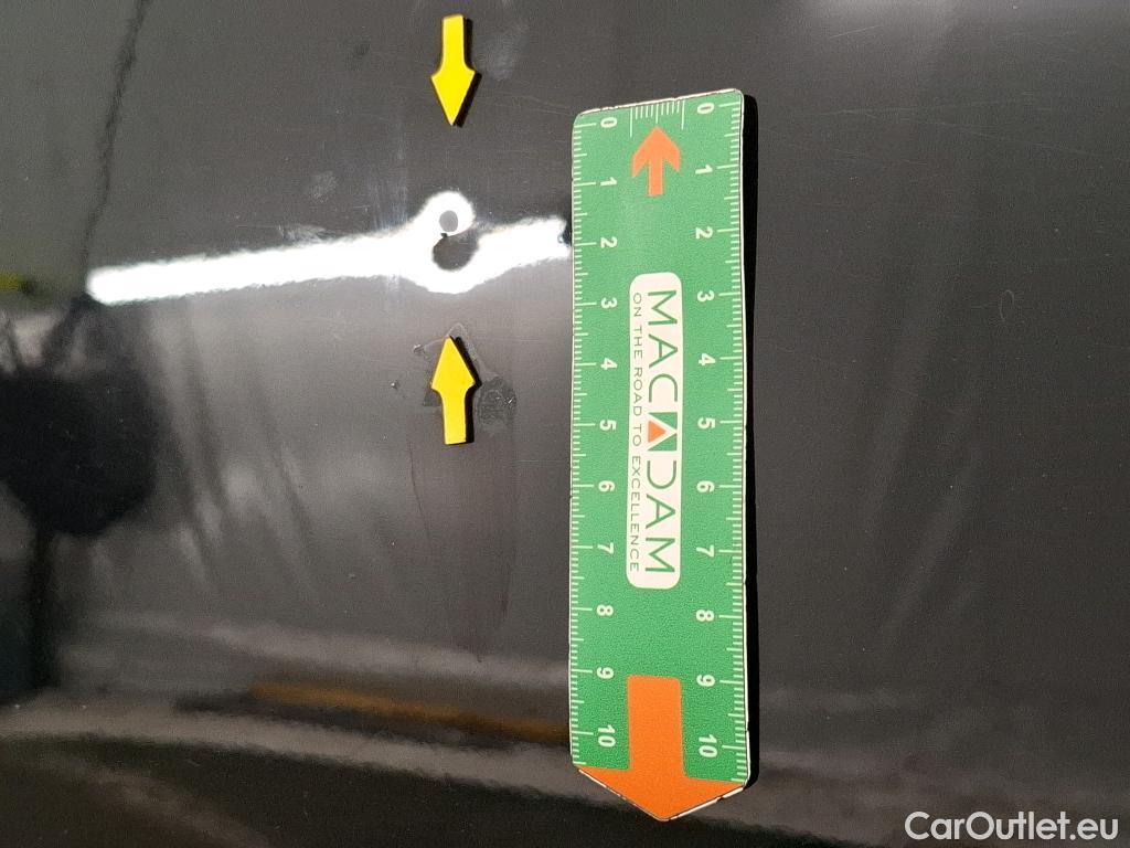  Tesla  Model Y TESLA  / 2021 / 5P / SUV RWD #38