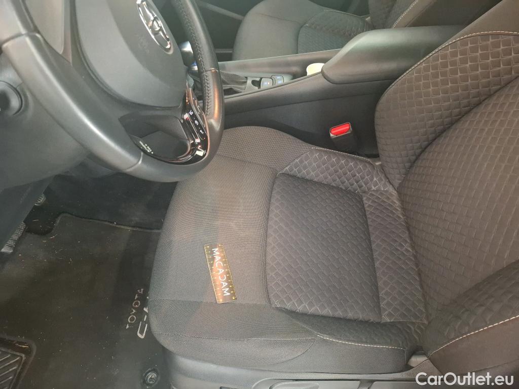  Toyota  C-HR TOYOTA  / 2016 / 5P / SUV 2.0 Hybride 184 Dynamic Business Beyond #23