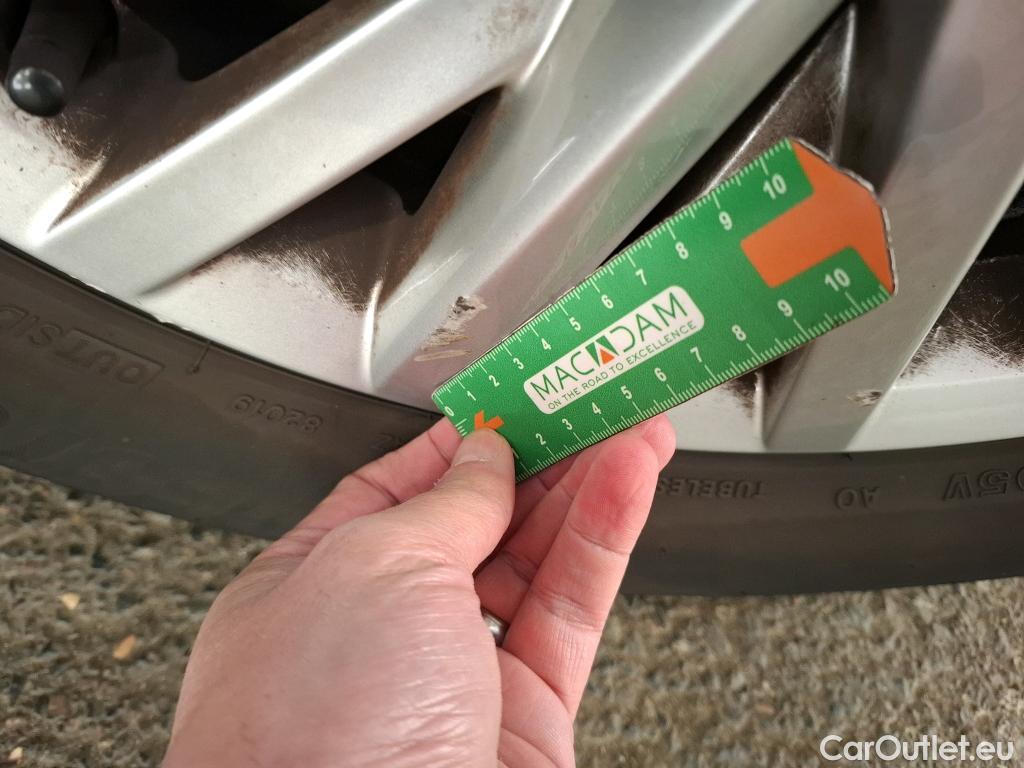  Volkswagen  T-ROC VOLKSWAGEN  / 2017 / 5P / SUV 1.5 TSI 150 EVO LOUNGE BUSINESS #7