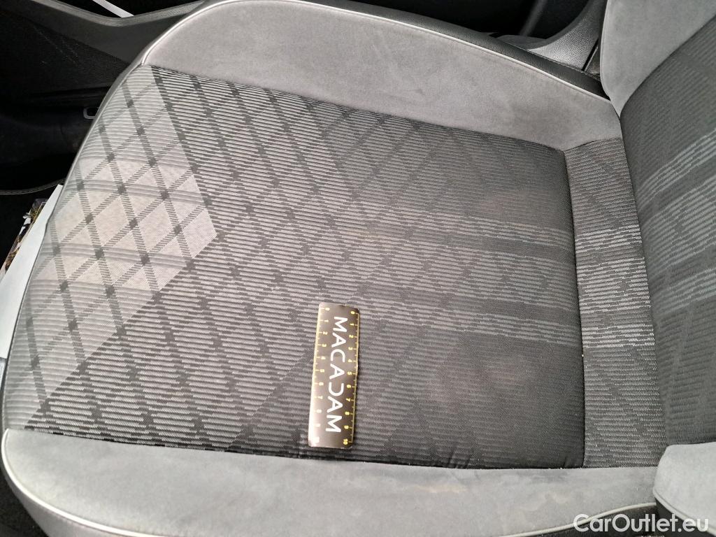  Volkswagen  Tiguan VOLKSWAGEN  Allspace / 2021 / 5P / SUV 2.0 TDI 150 DSG7 R-Line #7