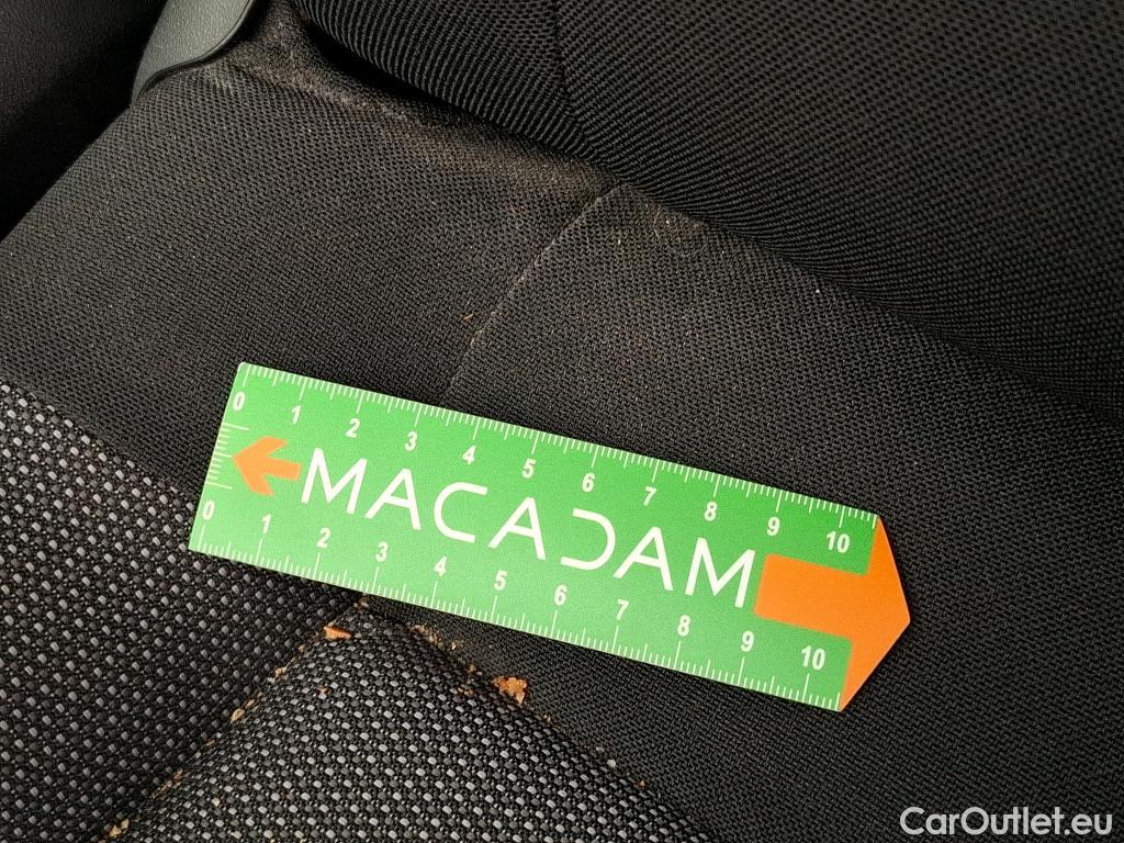  Citroen  C3  Société Feel 1.2 PureTech 80CV BVM5 E6 #7