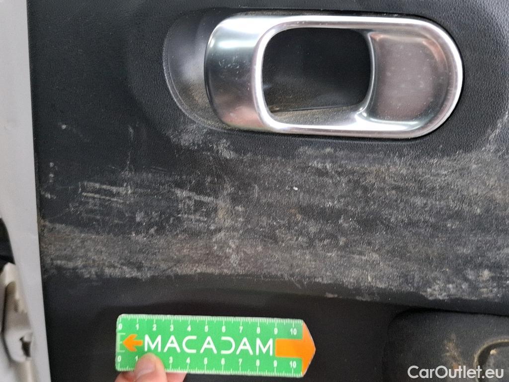  Citroen  C3  Société Feel 1.5 BlueHDI 100CV BVM6 E6dT #12