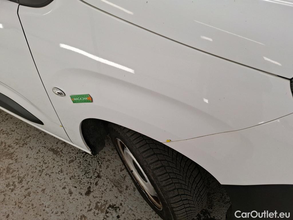  Citroen  Berlingo  Fourgon Club M 650 1.5 BlueHDi 100CV BVM6 E6d #32