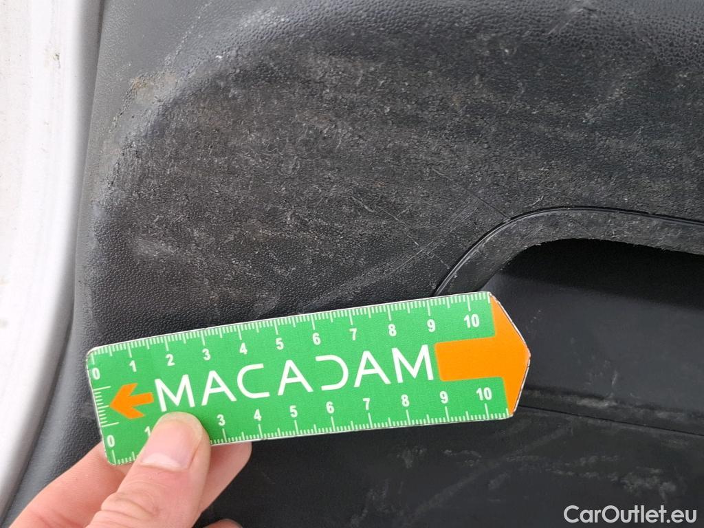  Citroen  C3  Société Feel 1.5 BlueHDI 100CV BVM6 E6dT #18