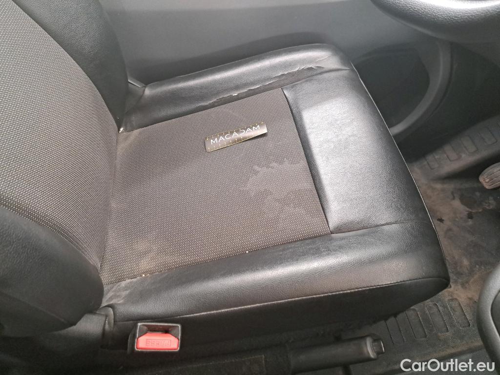  Opel  Vivaro OPEL  / 2019 / 4P / Fourgon tôlé 1.5 Diesel 120 L2 PACK BUSINESS #12