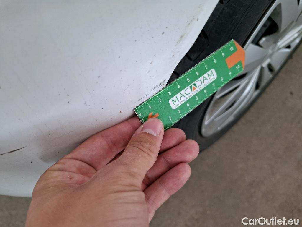  Peugeot  208  Premium 1.5 HDi 100CV BVM6 E6d #17