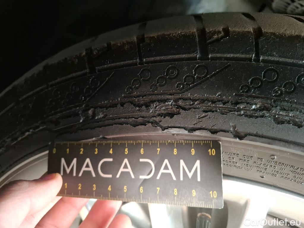  Mercedes  Vito MERCEDES-BENZ  Mixto Compact / 2020 / 4P / Fourgon tôlé 119 CDI Mixto CP SELECT #22