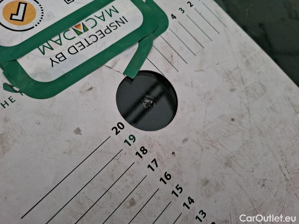  Peugeot  208  Premium 1.5 HDi 100CV BVM6 E6d #2