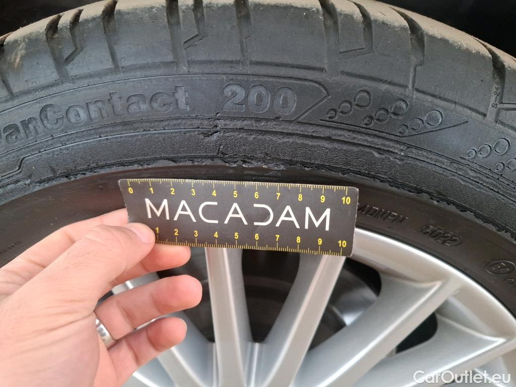  Mercedes  Vito MERCEDES-BENZ  Mixto Compact / 2020 / 4P / Fourgon tôlé 119 CDI Mixto CP SELECT #37