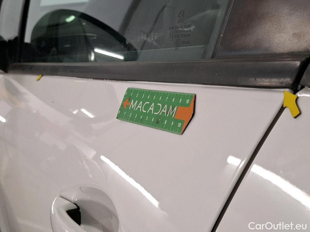  Peugeot  208  Affaire Premium Pack 1.5 HDi 100CV BVM5 E6dT #7