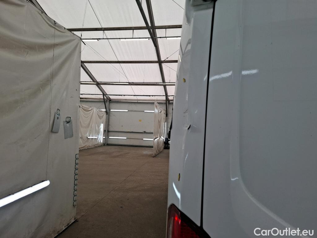  Ford  Transit  Fourgon TTS 310 L3 Trend #38