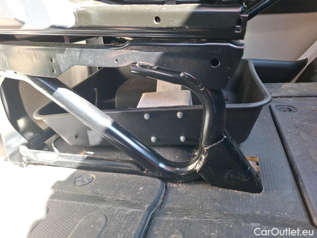  Peugeot  Boxer PEUGEOT  VU 4p Fourgon 2.0 BLUEHDI 130 S&S PREMIUM 335 L3H2 #9