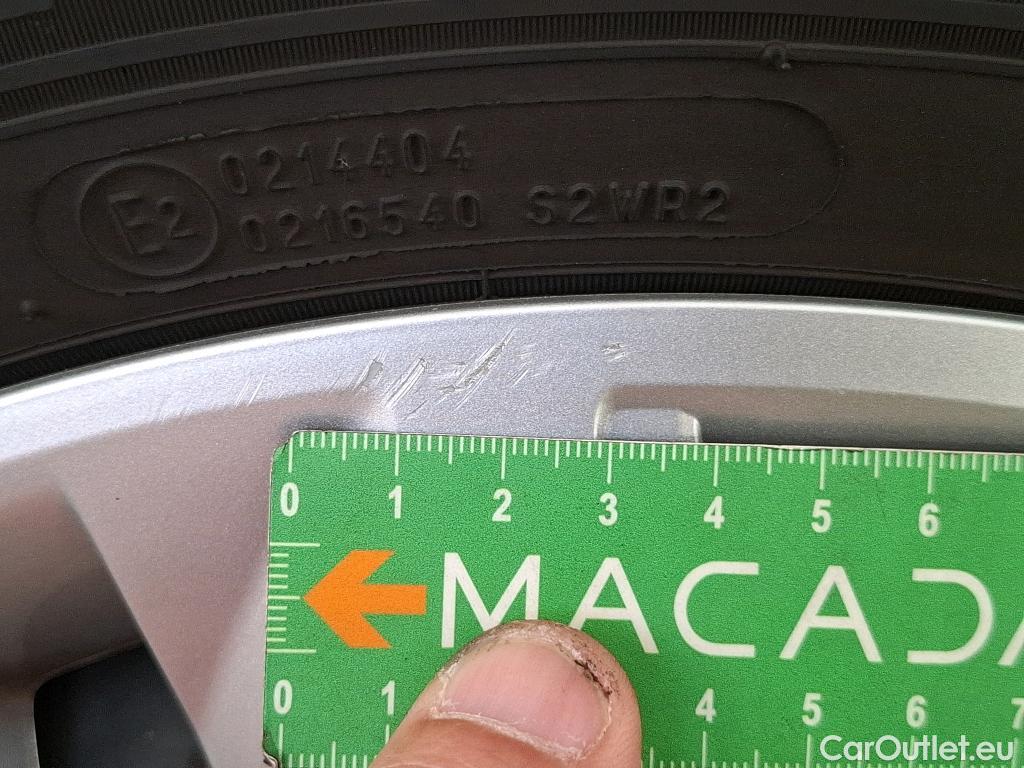  Renault  Megane  IV Berline 5 ptes. Société Air Nav 1.5 dCi 90CV BVM6 E6 #27