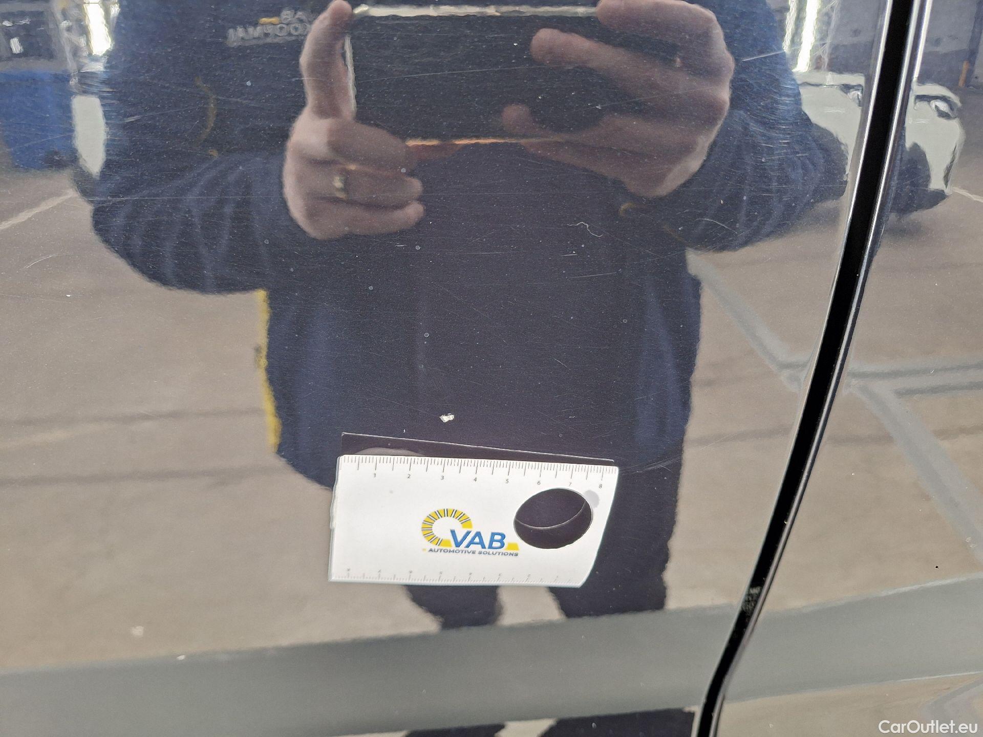  Bmw  Serie 5 BMW, 5-ser To FL'20 PHEV, BMW 5 Reeks Touring 520e 150kW 5d #25