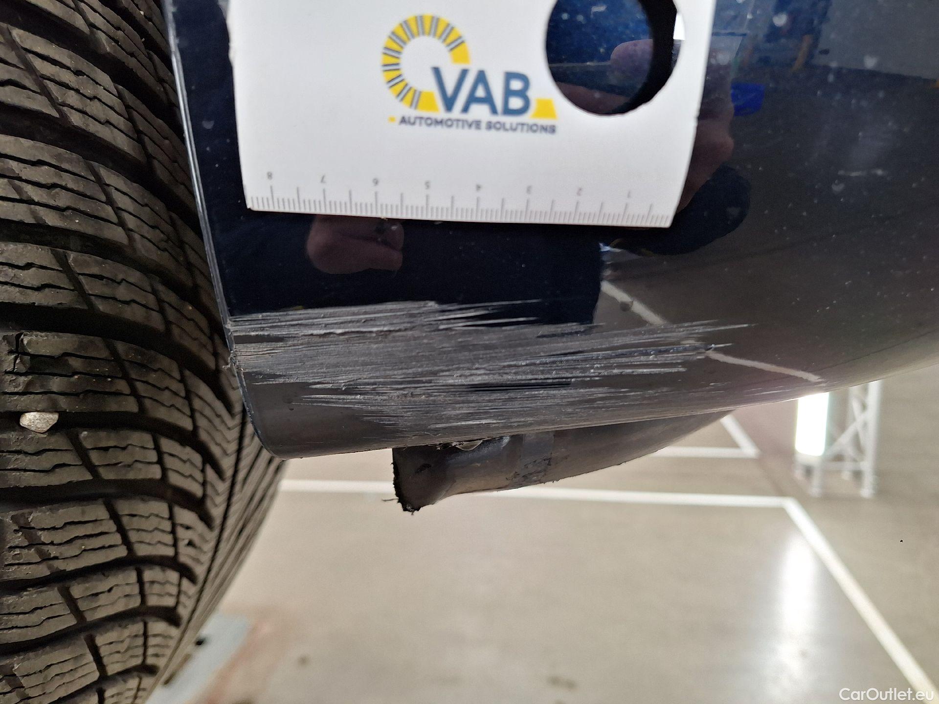  Bmw  Serie 5 BMW, 5-ser To FL'20 PHEV, BMW 5 Reeks Touring 520e 150kW 5d #29