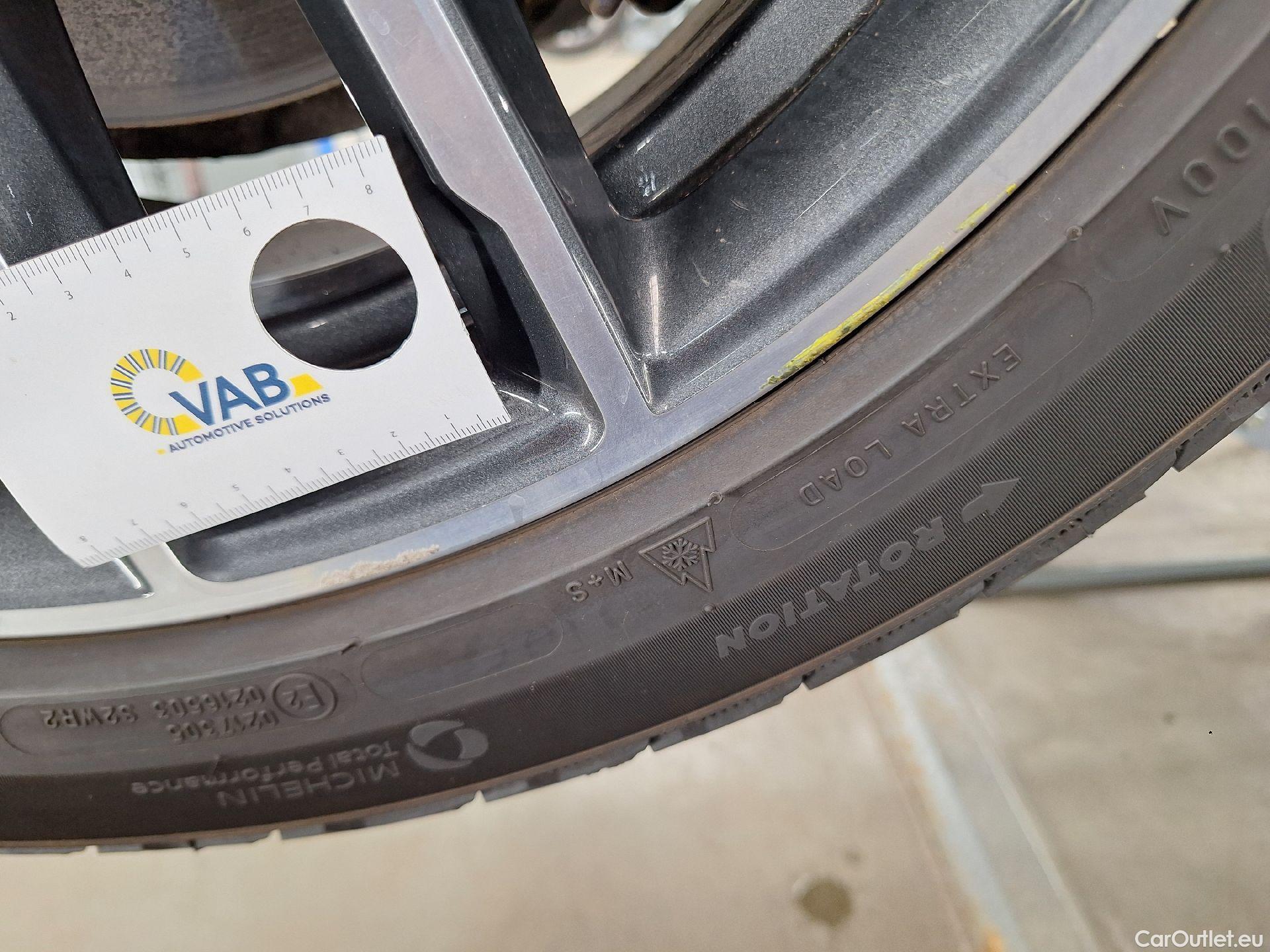  Bmw  Serie 5 BMW, 5-ser To FL'20 PHEV, BMW 5 Reeks Touring 520e 150kW 5d #34