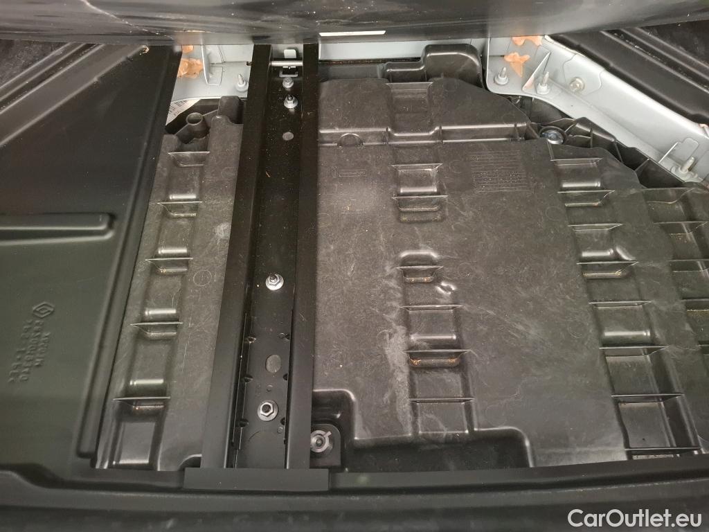  Renault  Megane  IV Berline 5 ptes. Société Air Nav 1.5 dCi 90CV BVM6 E6 #20