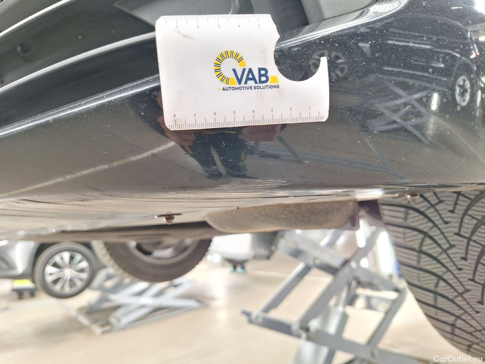  Bmw  Serie 1 BMW, 1-serie '19, BMW 1 Reeks Hatch 116d (85 kW) 5d #15