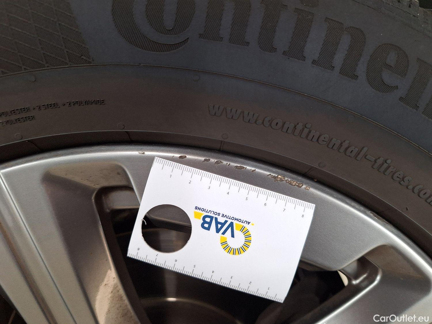  Bmw  X1 BMW,  '22, BMW  sDrive18i (100 kW) 5d #4