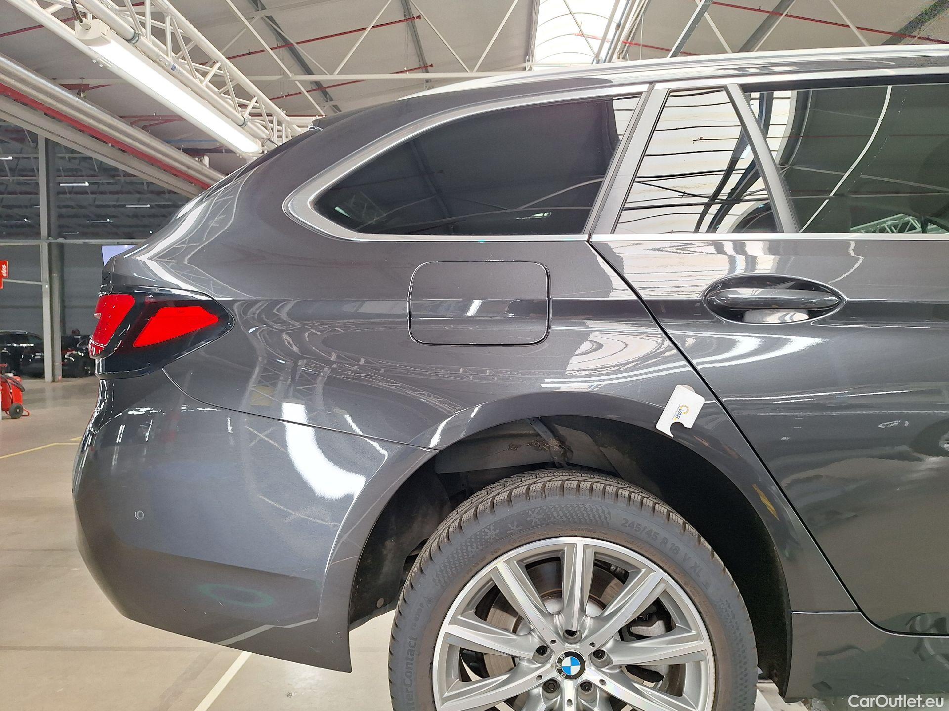  Bmw  Serie 5 BMW, 5-serie To FL'20, BMW 5 Reeks Touring 520i Aut. (120 kW) 5d #15