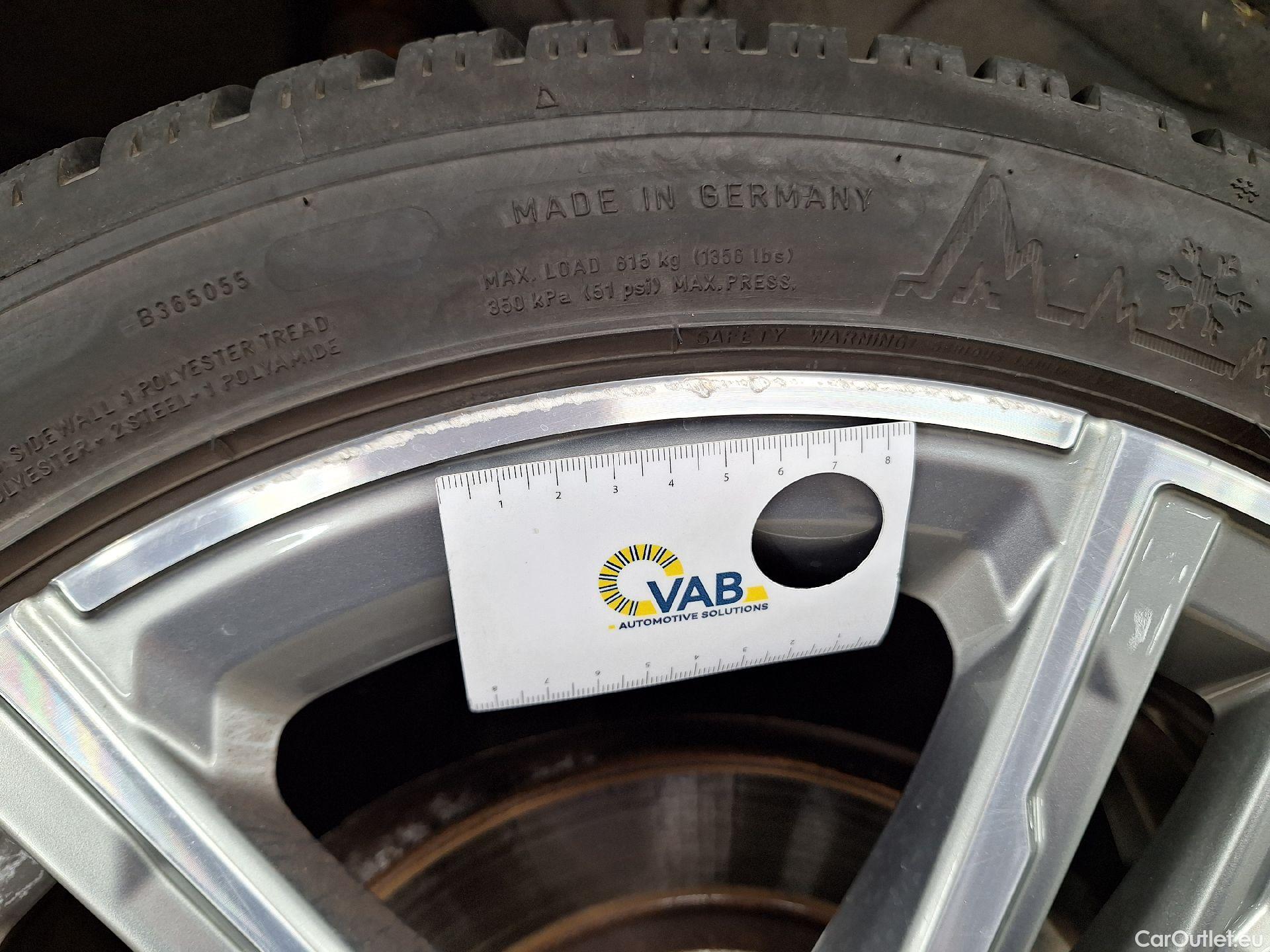  Bmw  Serie 1 BMW, 1-serie '19, BMW 1 Reeks Hatch 116d (85 kW) 5d #29