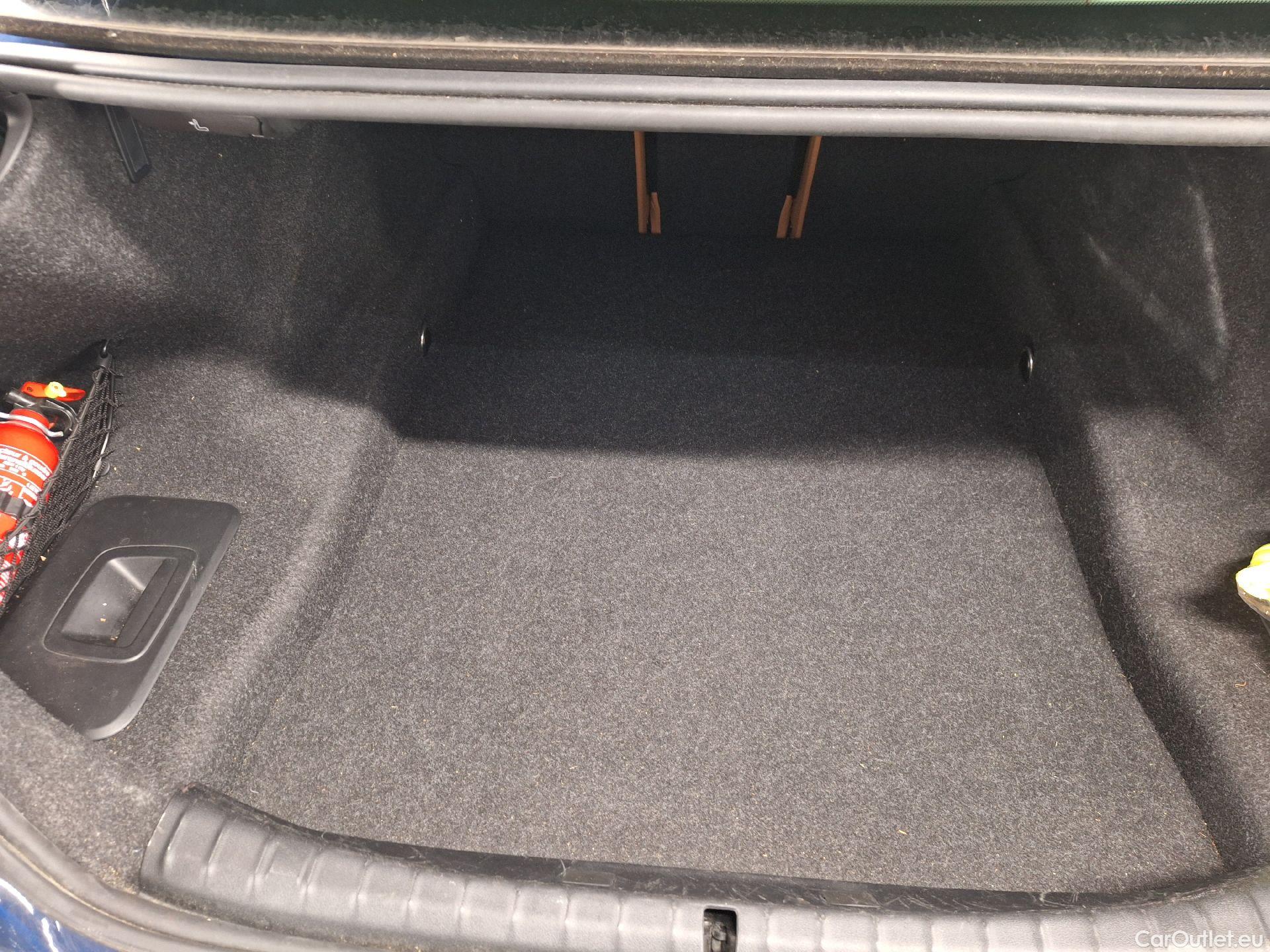  Bmw  Serie 5 BMW, 5-serie FL'20, BMW 5 Reeks Berline 518d 100kW Aut. 4d #56