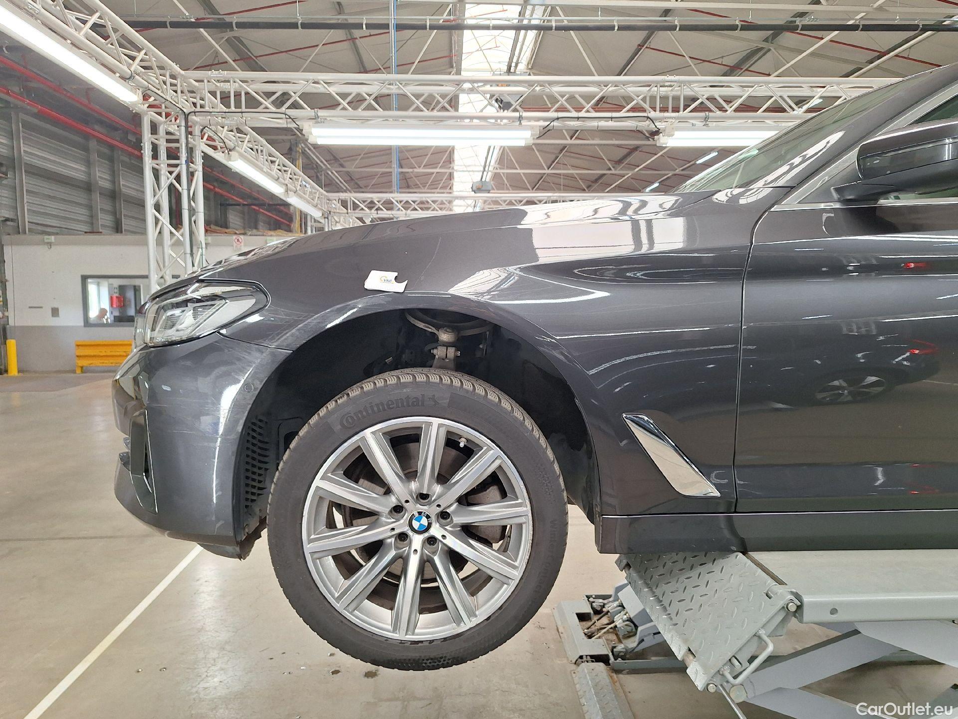  Bmw  Serie 5 BMW, 5-serie To FL'20, BMW 5 Reeks Touring 520i Aut. (120 kW) 5d #3