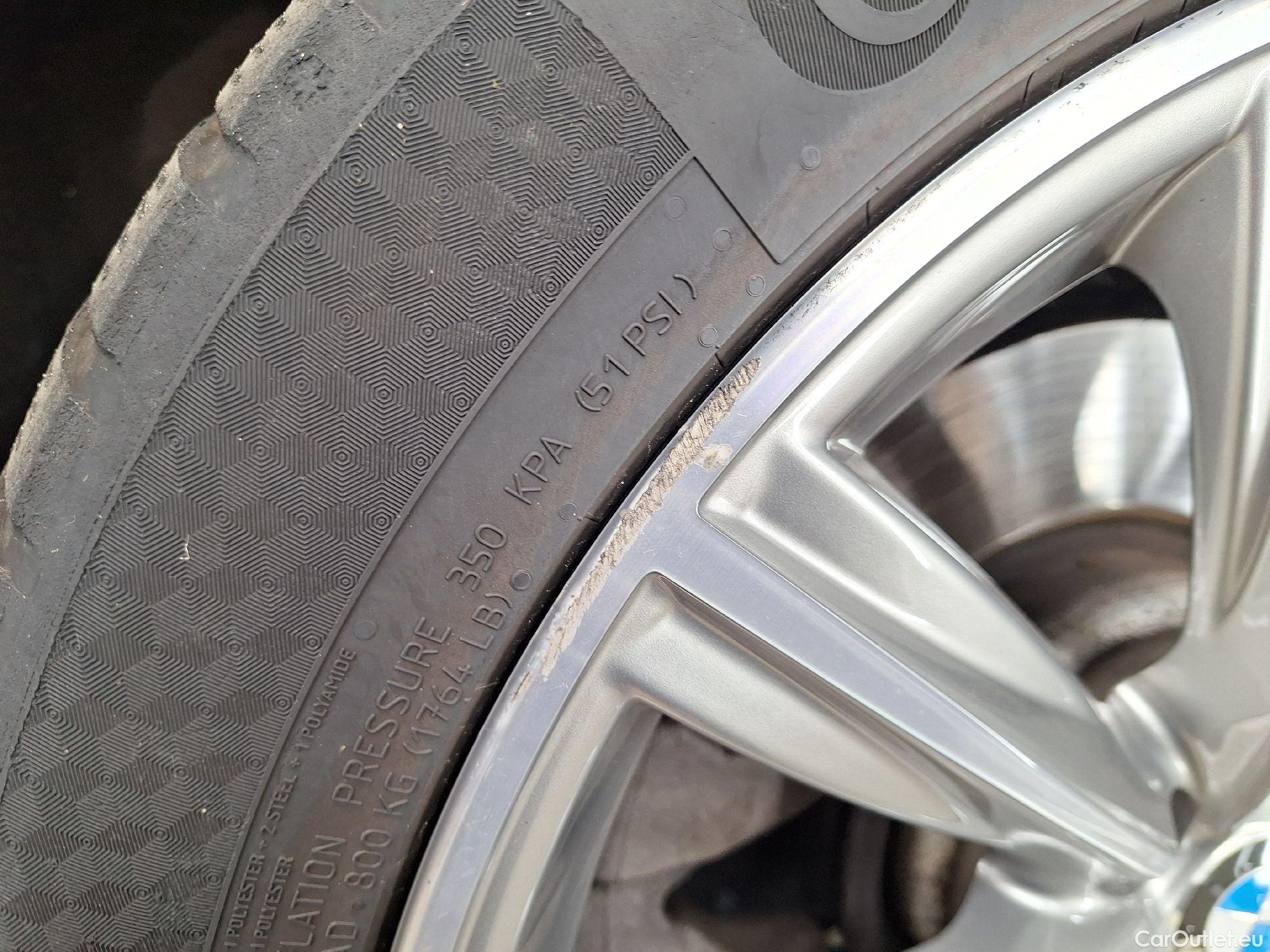  Bmw  Serie 5 BMW, 5-serie To FL'20, BMW 5 Reeks Touring 520i Aut. (120 kW) 5d #30