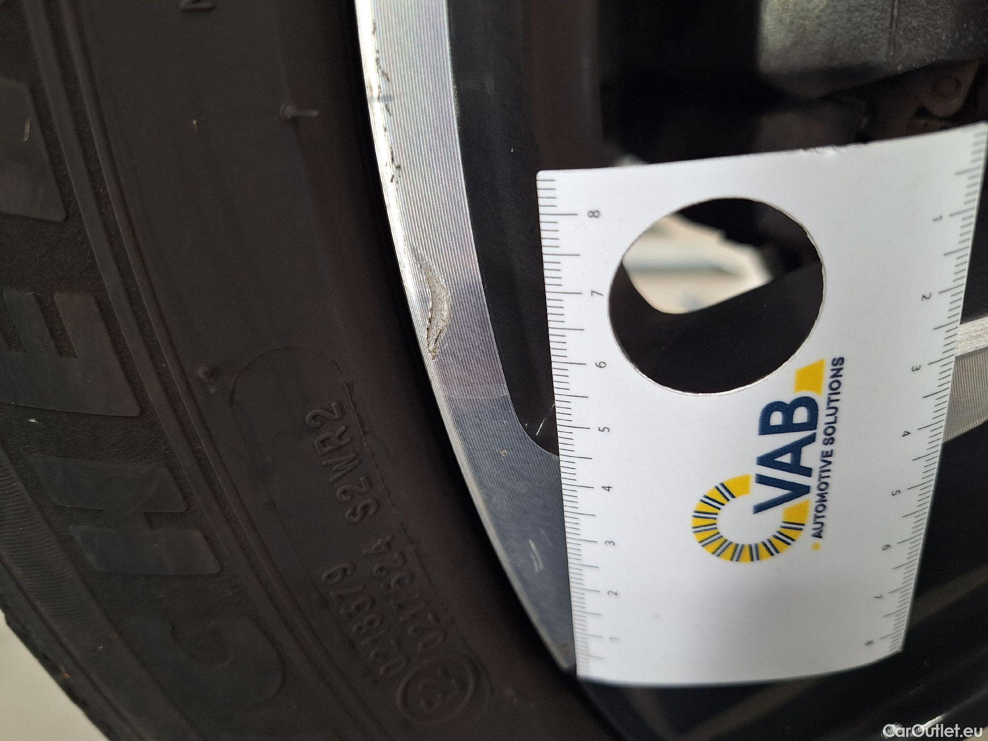  Lexus  UX Lexus,  '18, Lexus  2.0L 250H Executive Line 5d #26