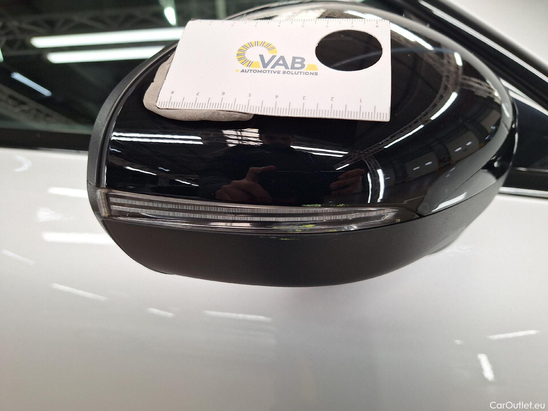  Mercedes  CLA-Klasse Mercedes, CLA-Class '19, Mercedes-Benz CLA CLA 250 e Business Solution 4d #31