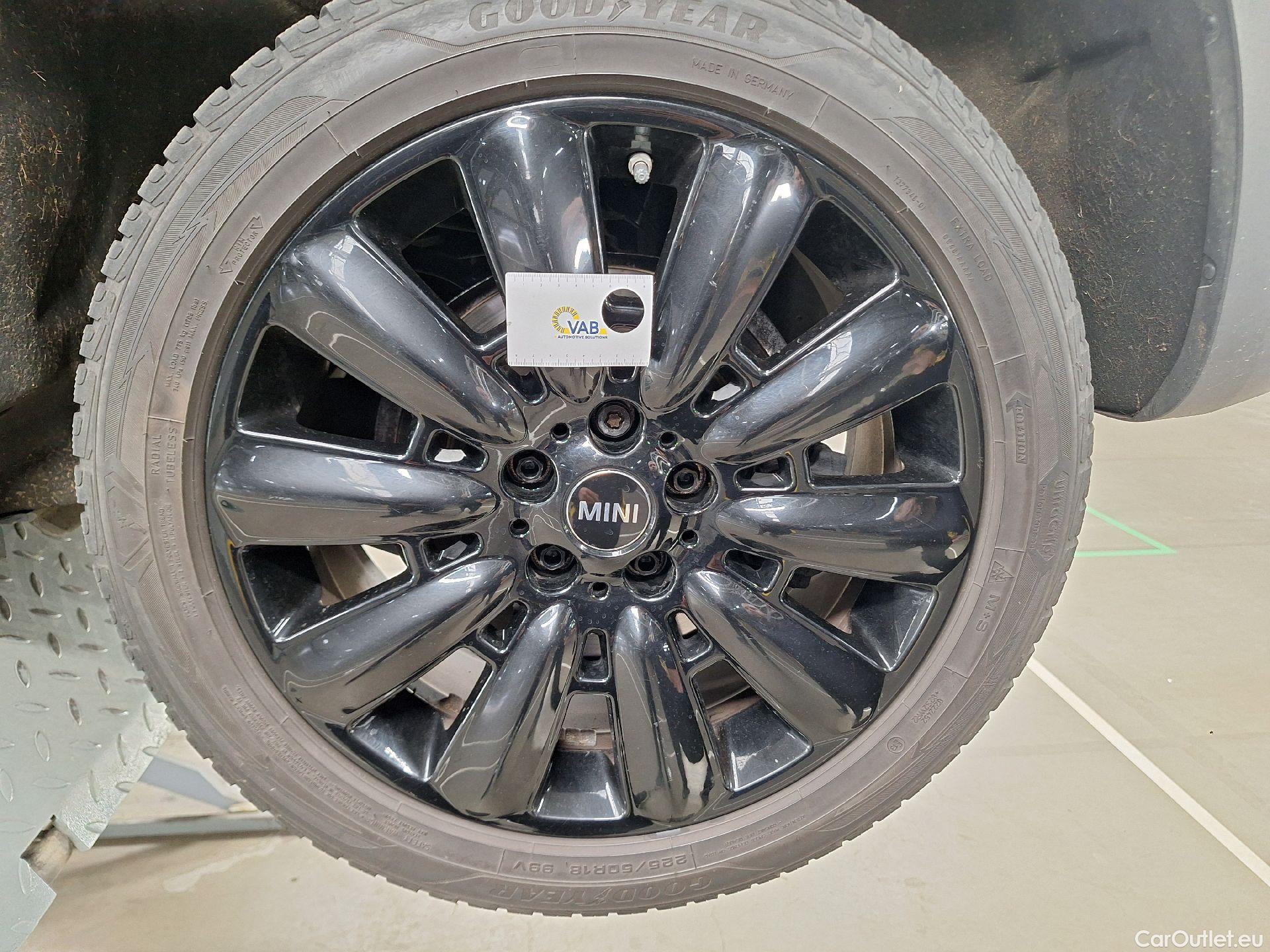  Mini  Countryman MINI, Mini  '16, Mini  Cooper S E ALL4 AT 5d #34