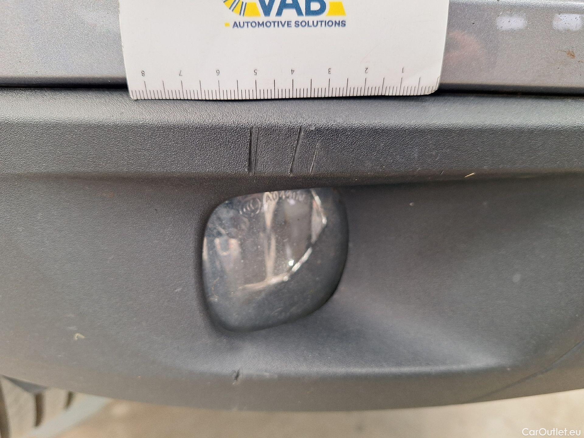  Opel   Grandland X Opel, '17, Opel 1.5 Turbo ECOTEC D S/S AT8 Innova #47