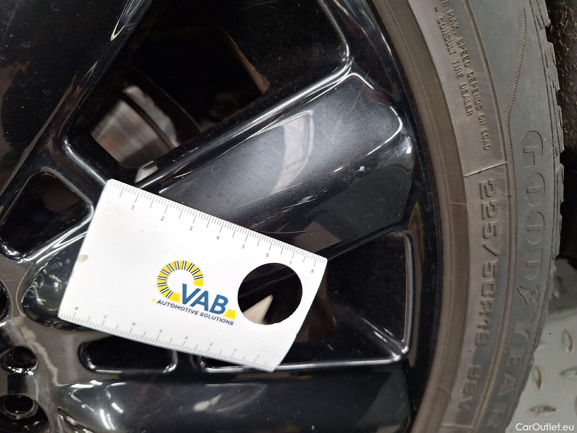  Mini  Countryman MINI, Mini  '16, Mini  Cooper S E ALL4 AT 5d #39