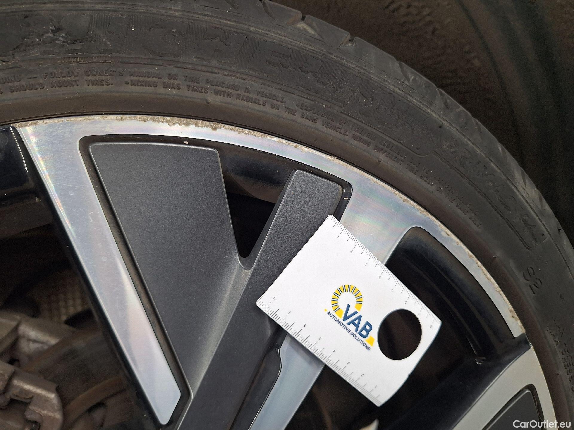  Peugeot  208 Peugeot,  '19, Peugeot  1.2 PureTech 100 EAT8 S&S GT 5d #50