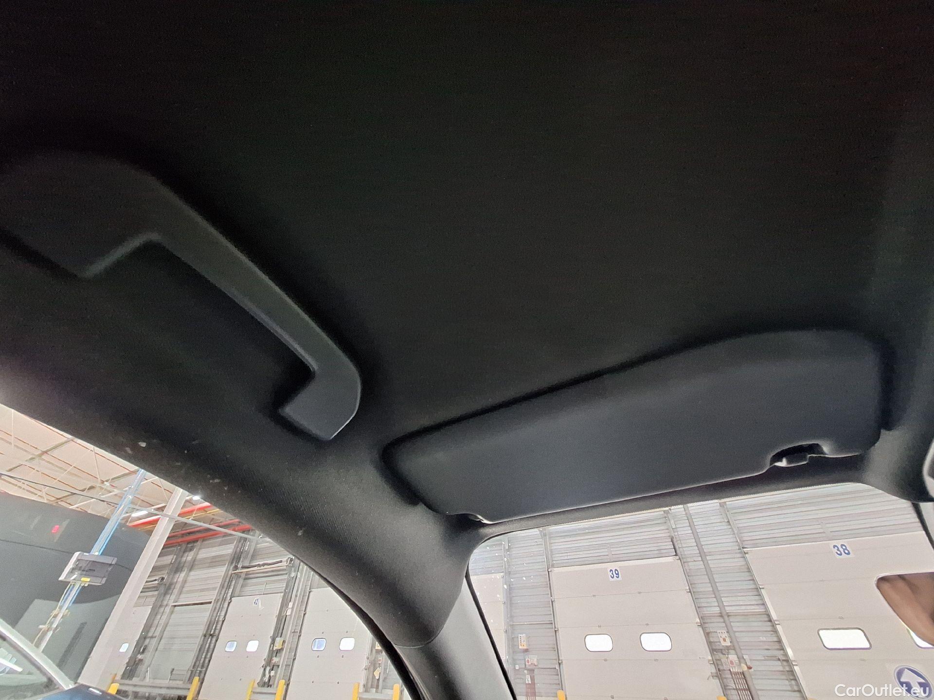  Peugeot  208 Peugeot,  '19, Peugeot  1.2 PureTech 100 EAT8 S&S GT 5d #9