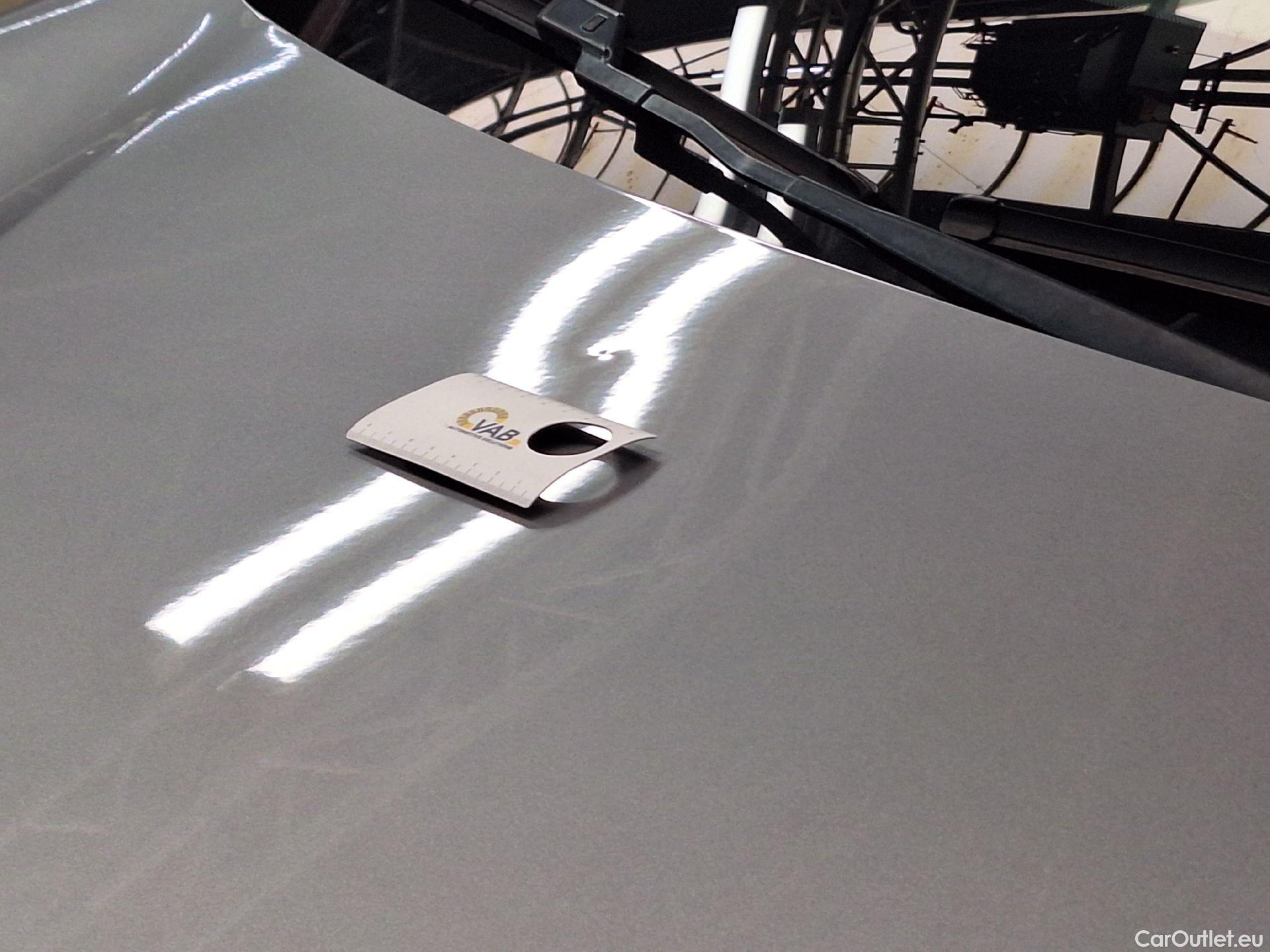  Peugeot  208 Peugeot,  '19, Peugeot  1.2 PureTech 100 EAT8 S&S GT 5d #2