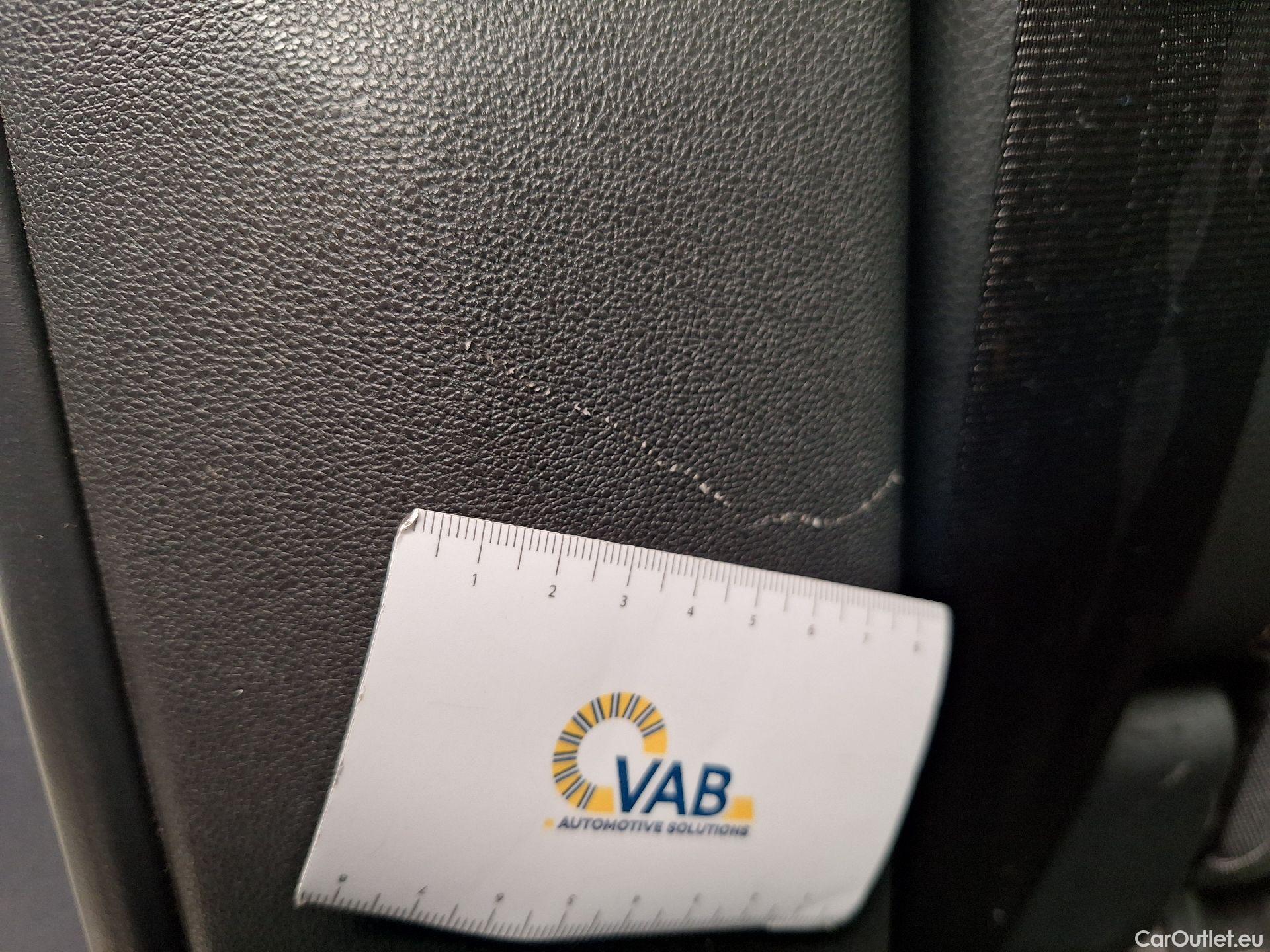  Opel   Grandland X Opel, '17, Opel 1.5 Turbo ECOTEC D S/S AT8 Innova #36