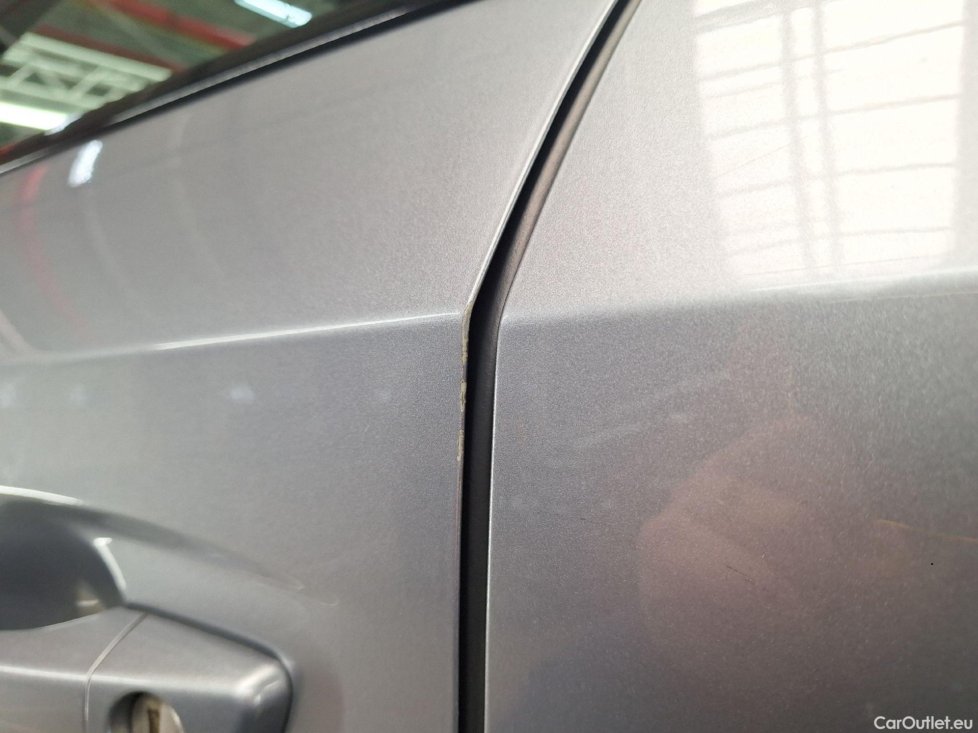  Peugeot  208 Peugeot,  '19, Peugeot  1.2 PureTech 100 EAT8 S&S GT 5d #24