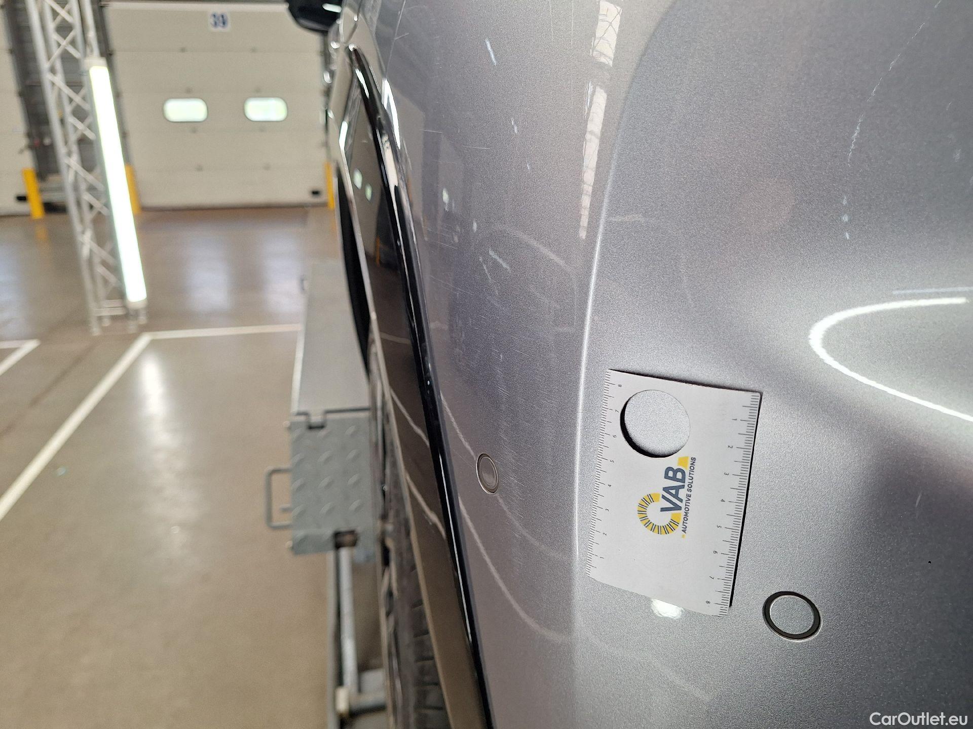  Peugeot  208 Peugeot,  '19, Peugeot  1.2 PureTech 100 EAT8 S&S GT 5d #31