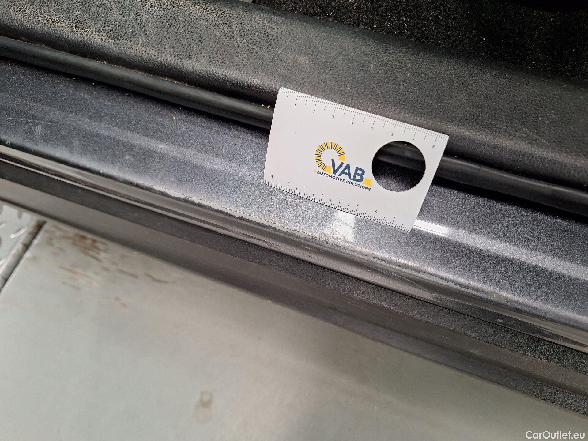  Toyota  RAV4 Toyota,  '18, Toyota  2.5 VVT-i Hybrid Premium Plus 4x4 E-CV #10