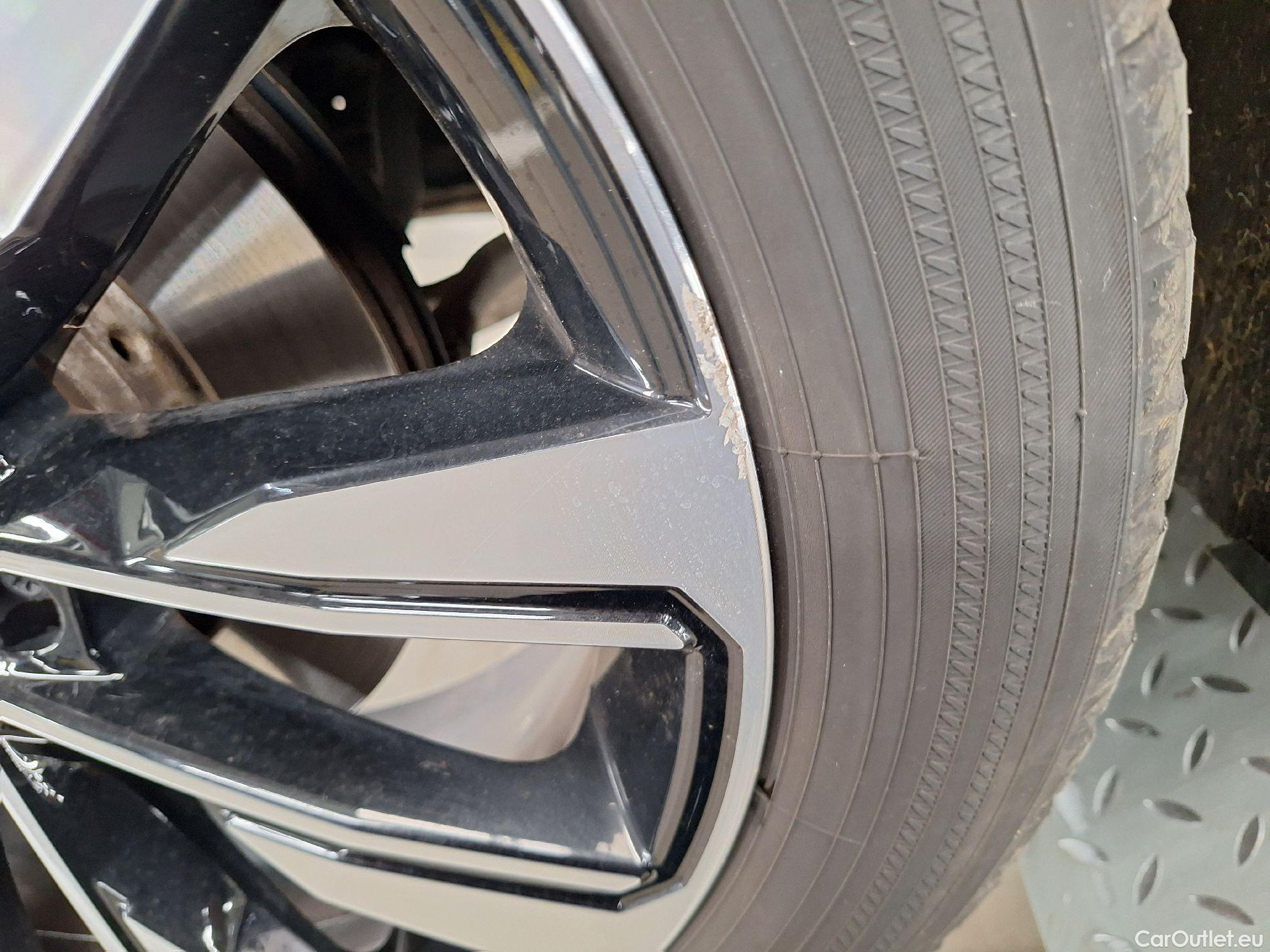  Renault  Austral Renault,  '22, Renault  E-Tech Full hybrid 200 Techno 5d #14